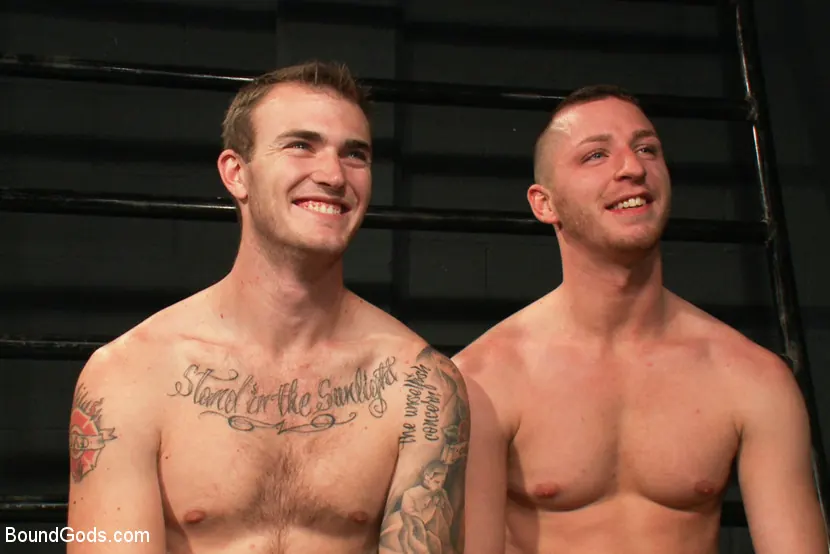 Kink Men 'Christian Wilde and a new sub' starring Travis Irons (Photo 14)