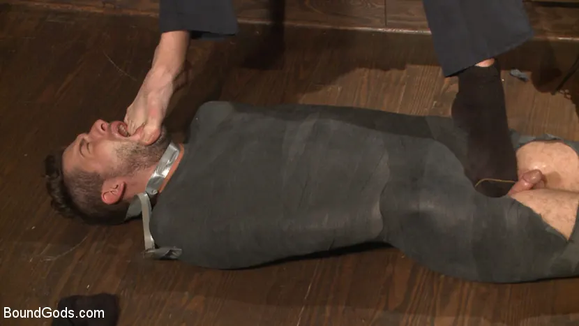 Kink Men 'The Creepy Handyman's Best Date Ever' starring Trenton Ducati (Photo 14)