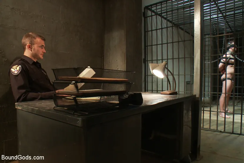 Kink Men 'Bad-ass Inmate' starring Troy Daniels (Photo 2)
