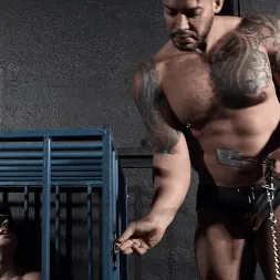 Viktor Rom Visser in 'Kink Men' Xtreme Shot Madrid 6 (Thumbnail 5)