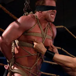 Vince Ferelli in 'Kink Men' The Bodybuilders and The Onyx (Thumbnail 16)