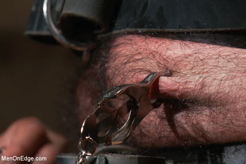 Kink Men 'Wilfred Knight - Post Orgasm Torment in Mid Air' starring Wilfried Knight (Photo 4)