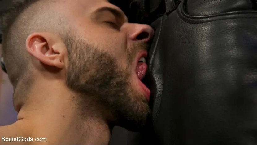 Kink Men 'My Daddy Wears Leather: William Crown worships Jack Dixon's Leather' starring William Crown (Photo 9)