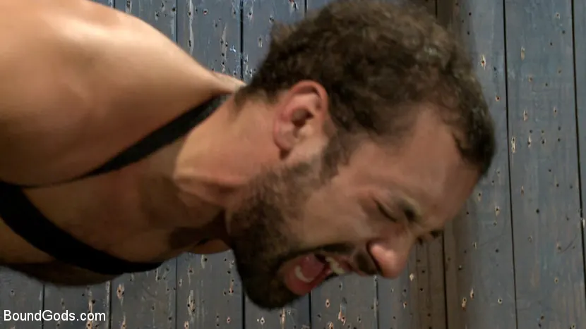 Kink Men 'No Escape' starring Wolf Hudson (Photo 14)