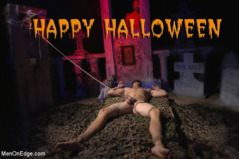 Kink Men 'Is it a serial killer or a hot stud for edging on Halloween night.' starring Zane Anders (Photo 10)