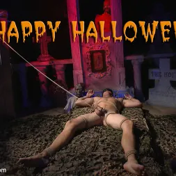 Zane Anders in 'Kink Men' Is it a serial killer or a hot stud for edging on Halloween night. (Thumbnail 10)